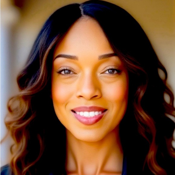 Meet your Posher, Missy - Picture 1 of 1